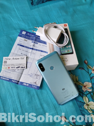 Mi A2 lite (4/64)